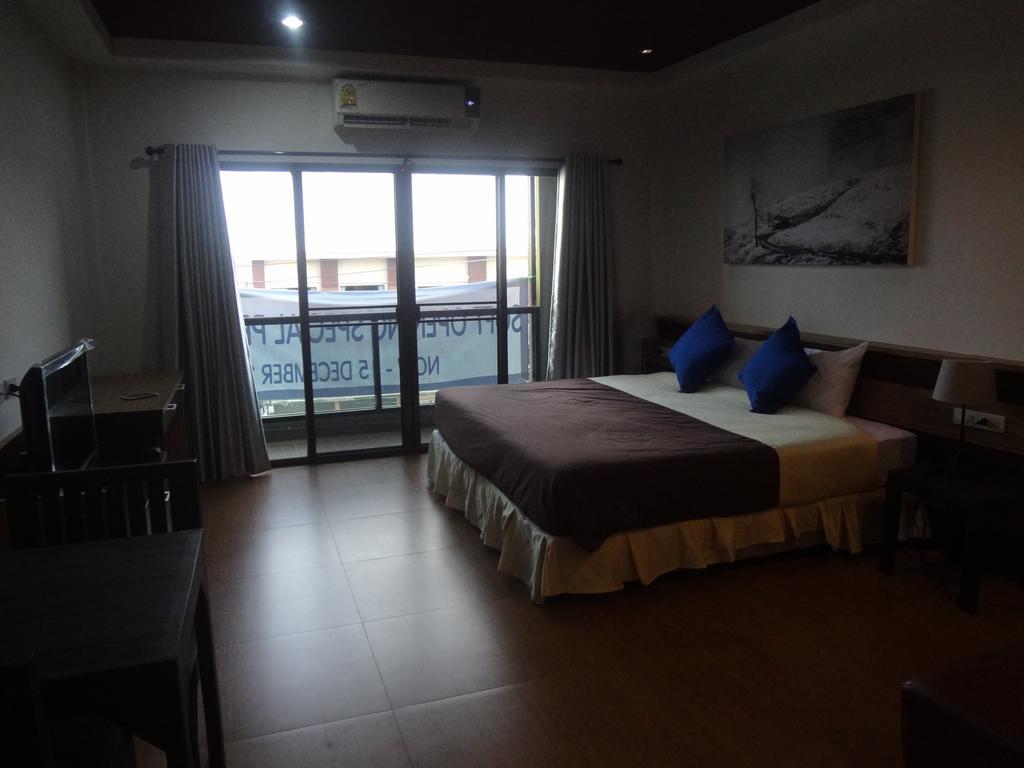 Sleep Tight Hotel Praia de Jomtien Exterior foto